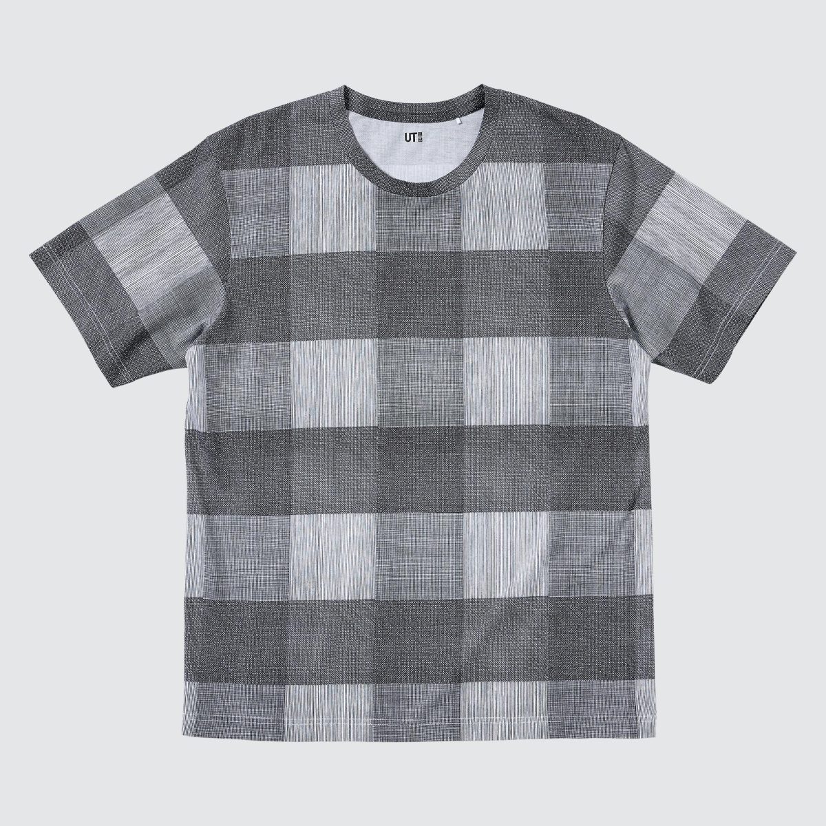 Galleria foto 'Uniqlo celebra i 20 delle sue graphic t-shirt' - foto 3