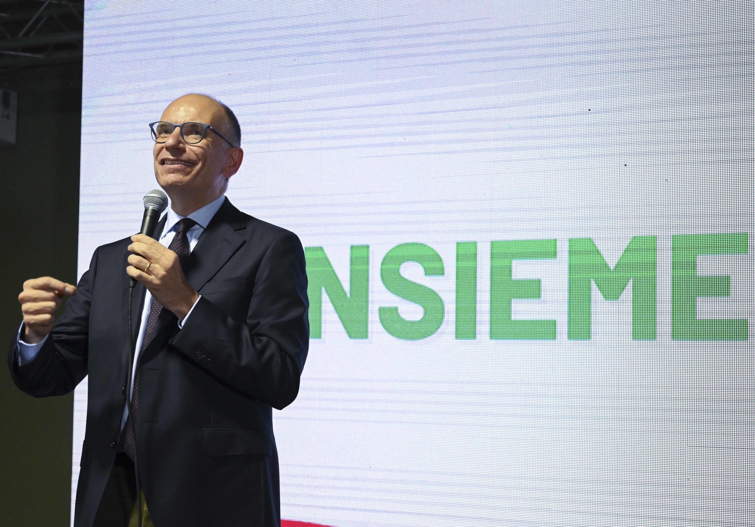 No. Il Pd non può dare lezioni di atlantismo