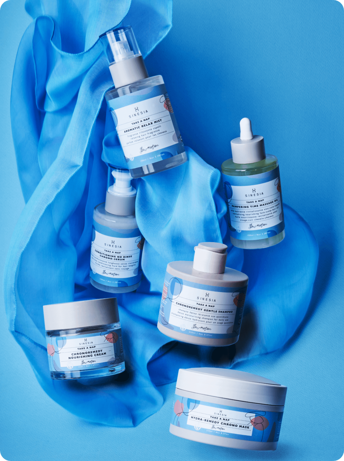 Galleria foto 'Sinesia, un mondo di prodotti e rituali. Dal collo in su' - foto 4