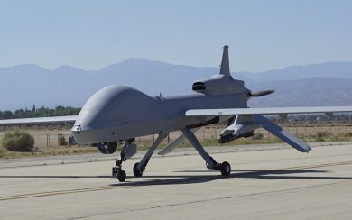 Nessuna esplosione, Al Zawahiri ucciso da una massa metallica e una serie di lame guidate dal laser