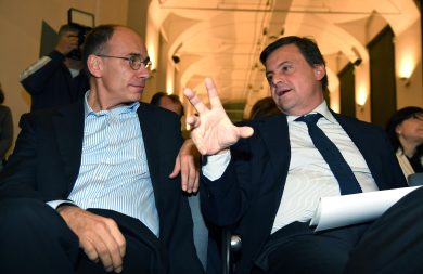 Il centrosinistra bloccato dalla lite Letta-Calenda. Ed è solo l’inizio