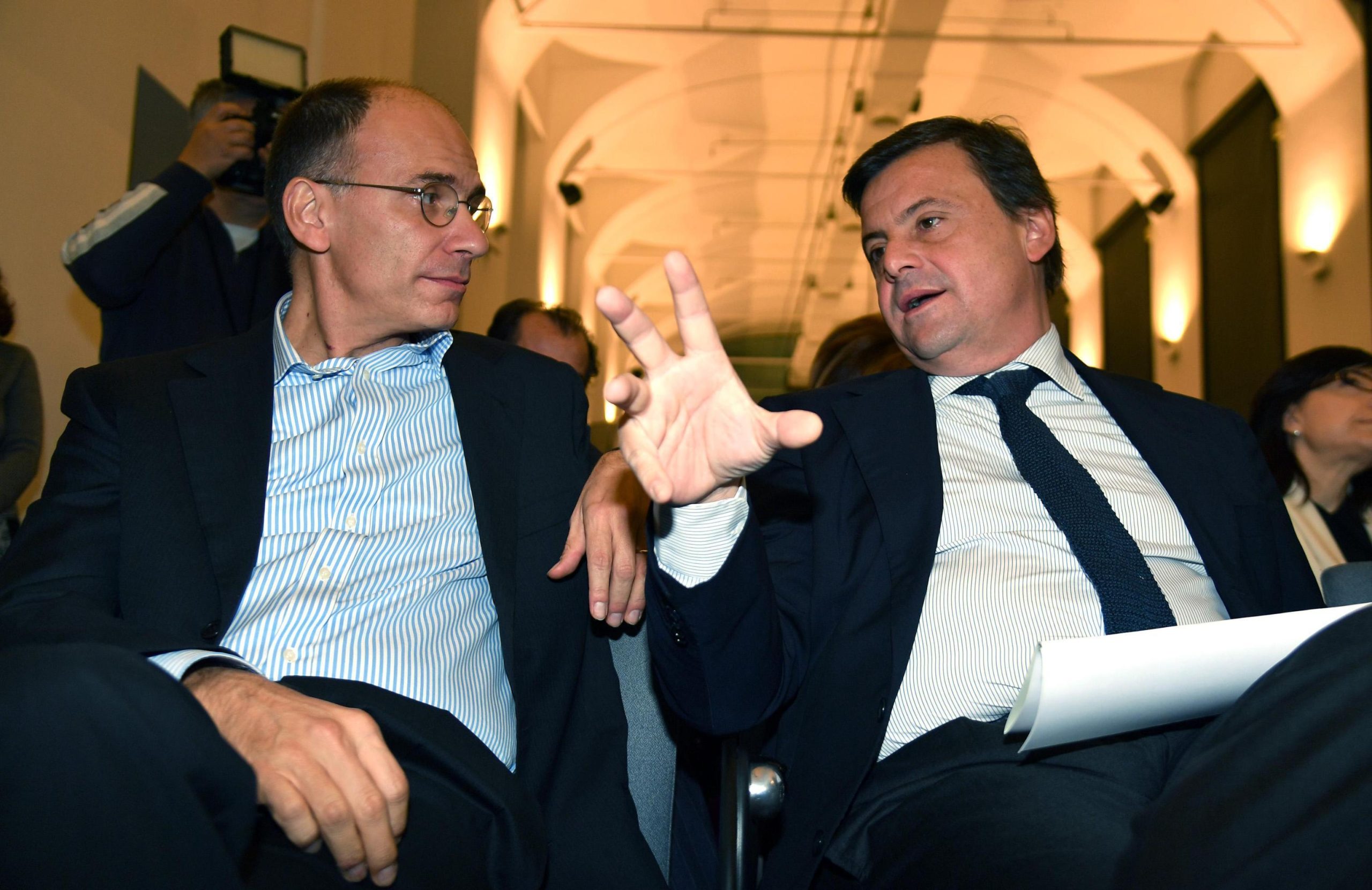 Il centrosinistra bloccato dalla lite Letta-Calenda. Ed è solo l’inizio Il centrosinistra bloccato dalla lite Letta-Calenda. Ed è solo l’inizio