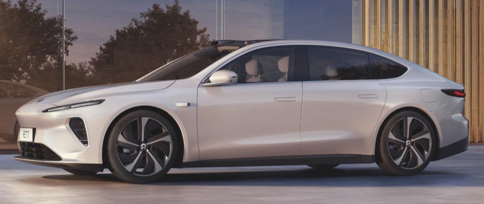 Il cinese che sfida Tesla