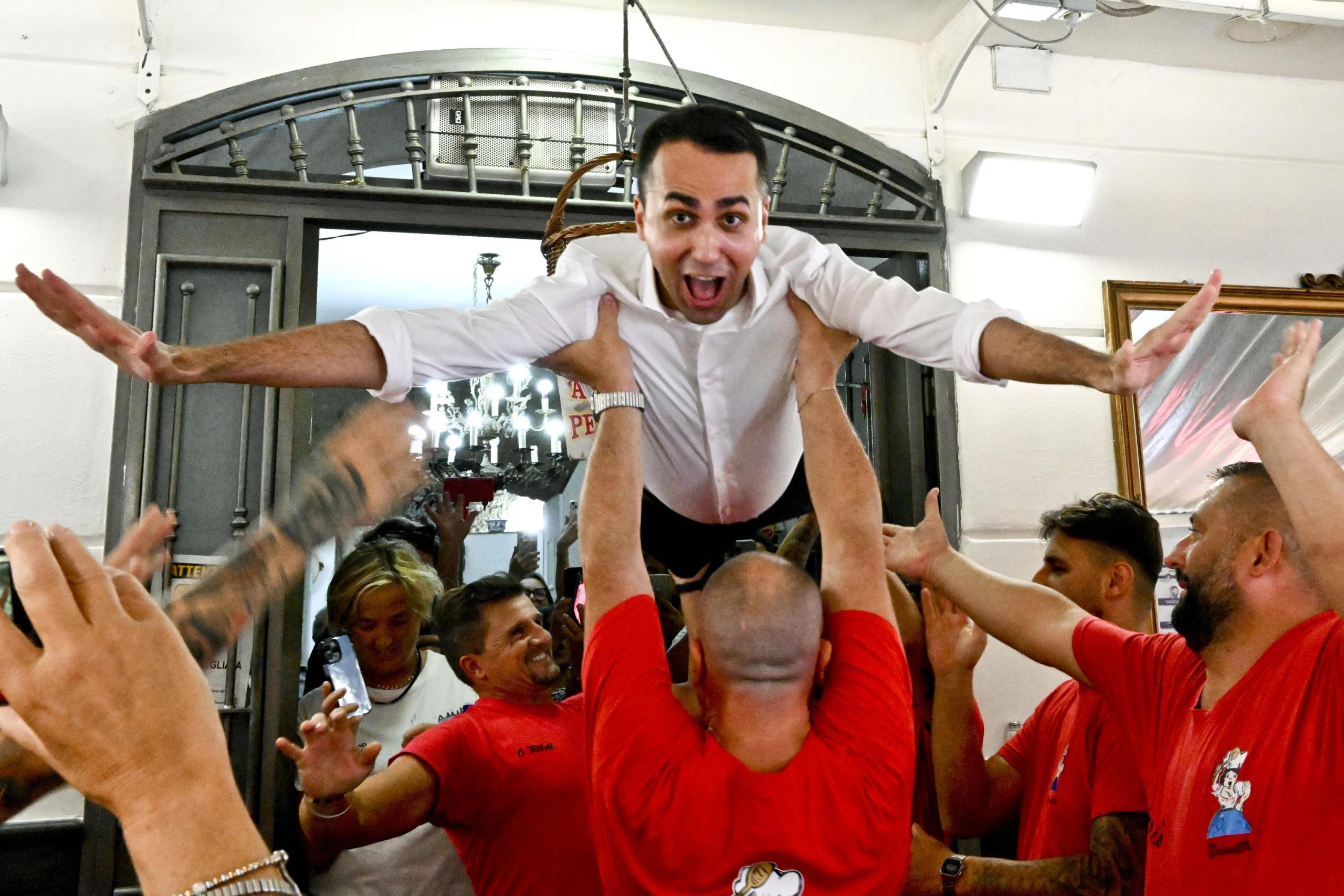 Di Maio e gli altri “trombati” eccellenti (nella sinistra) Di Maio e gli altri “trombati” eccellenti (nella sinistra)