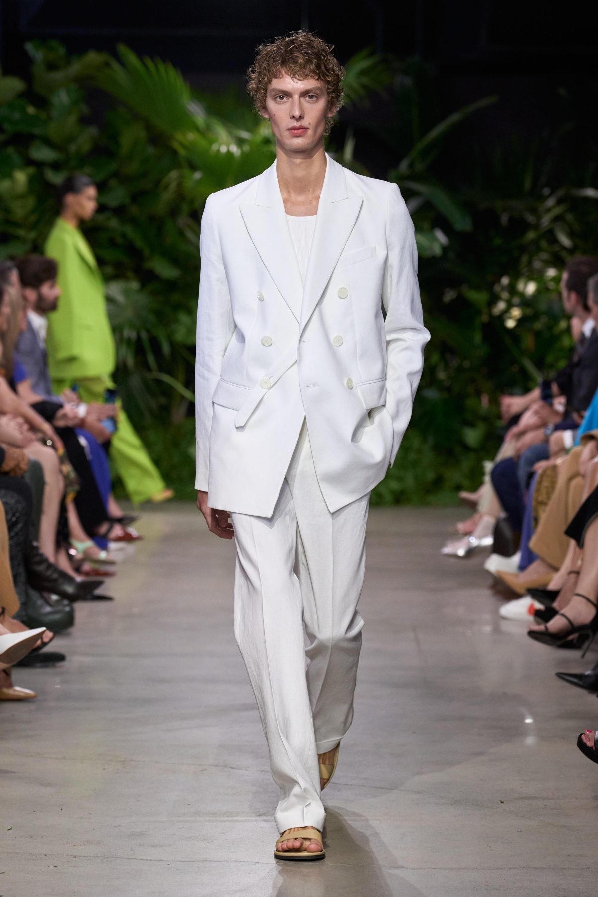 Galleria foto 'Glamour a New York. La fashion week riprende quota (e nomi vip)' - foto 24