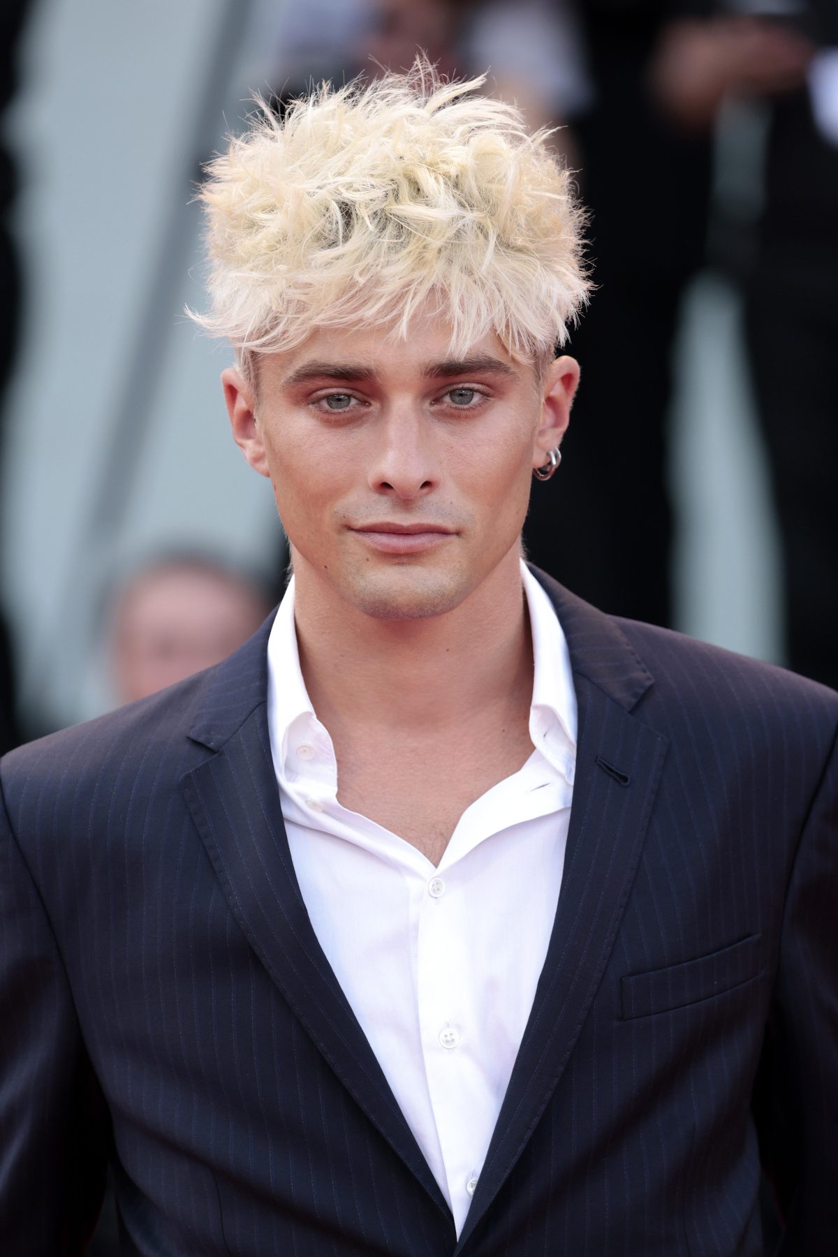 Galleria foto 'Armani Beauty fa brillare i volti maschili alla Biennale del Cinema di Venezia' - foto 13