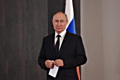 L’ipocrisia pacifista sconfitta dalla voglia di guerra di Putin