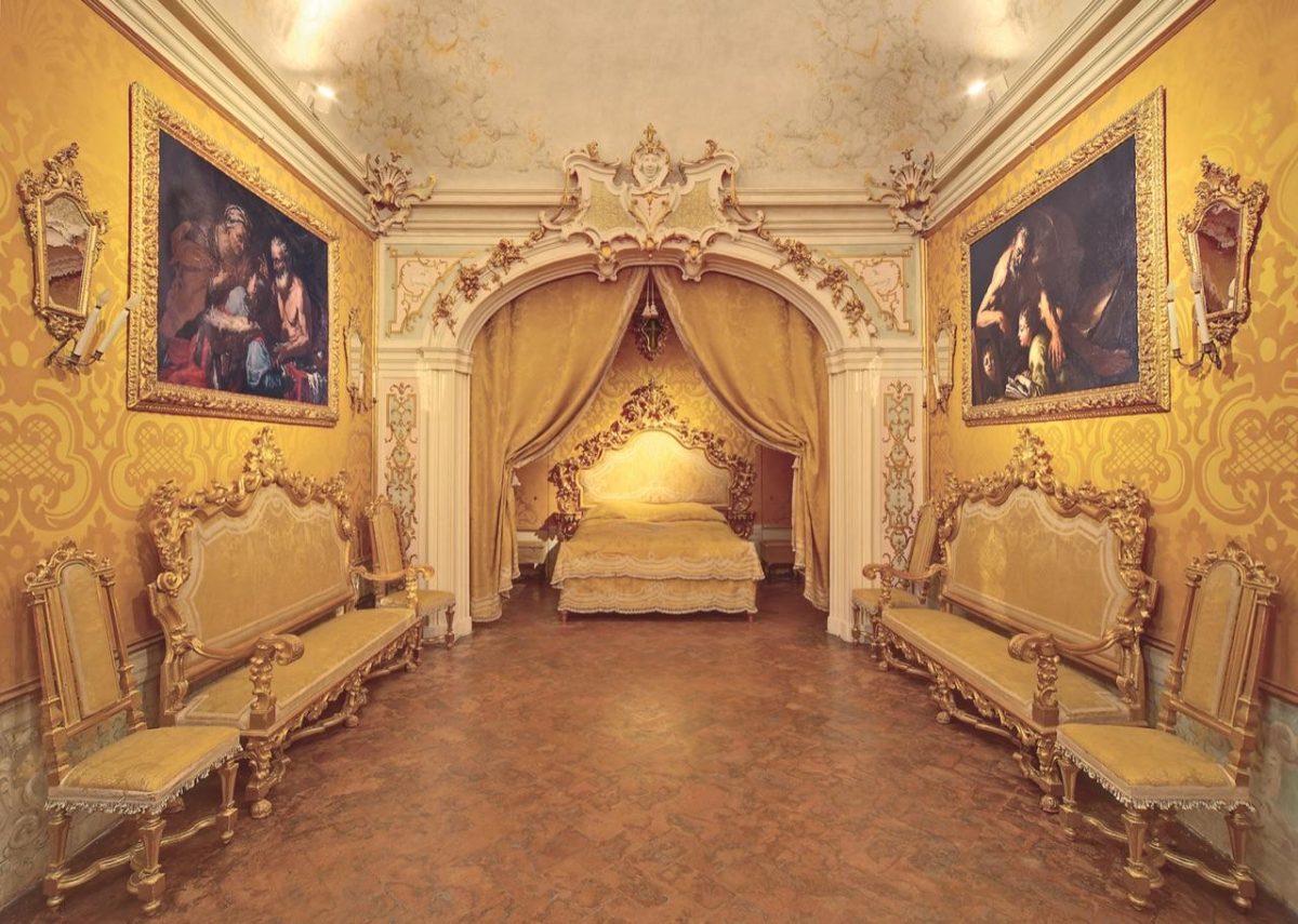 Galleria foto 'Nel palazzo dove il tempo si è fermato' - foto 2