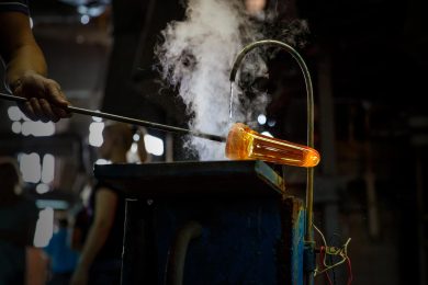 La crisi del gas sta mettendo in ginocchio il mondo del vetro