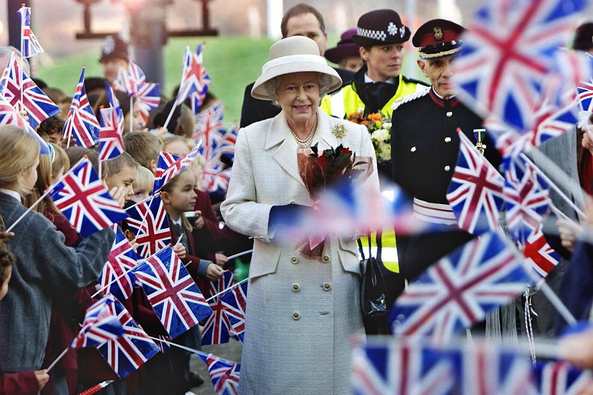 Addio alla Regina Elisabetta. La storia del suo regno | foto Addio alla Regina Elisabetta. La storia del suo regno | foto