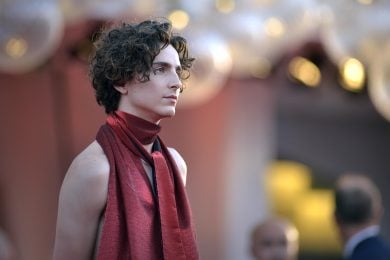Gli ultimi look al Lido di Venezia: da Mariacarla Boscono a Timothée Chalamet
