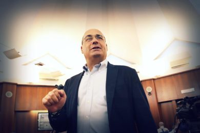 Zinga, le elezioni e la «carica» dei seicento