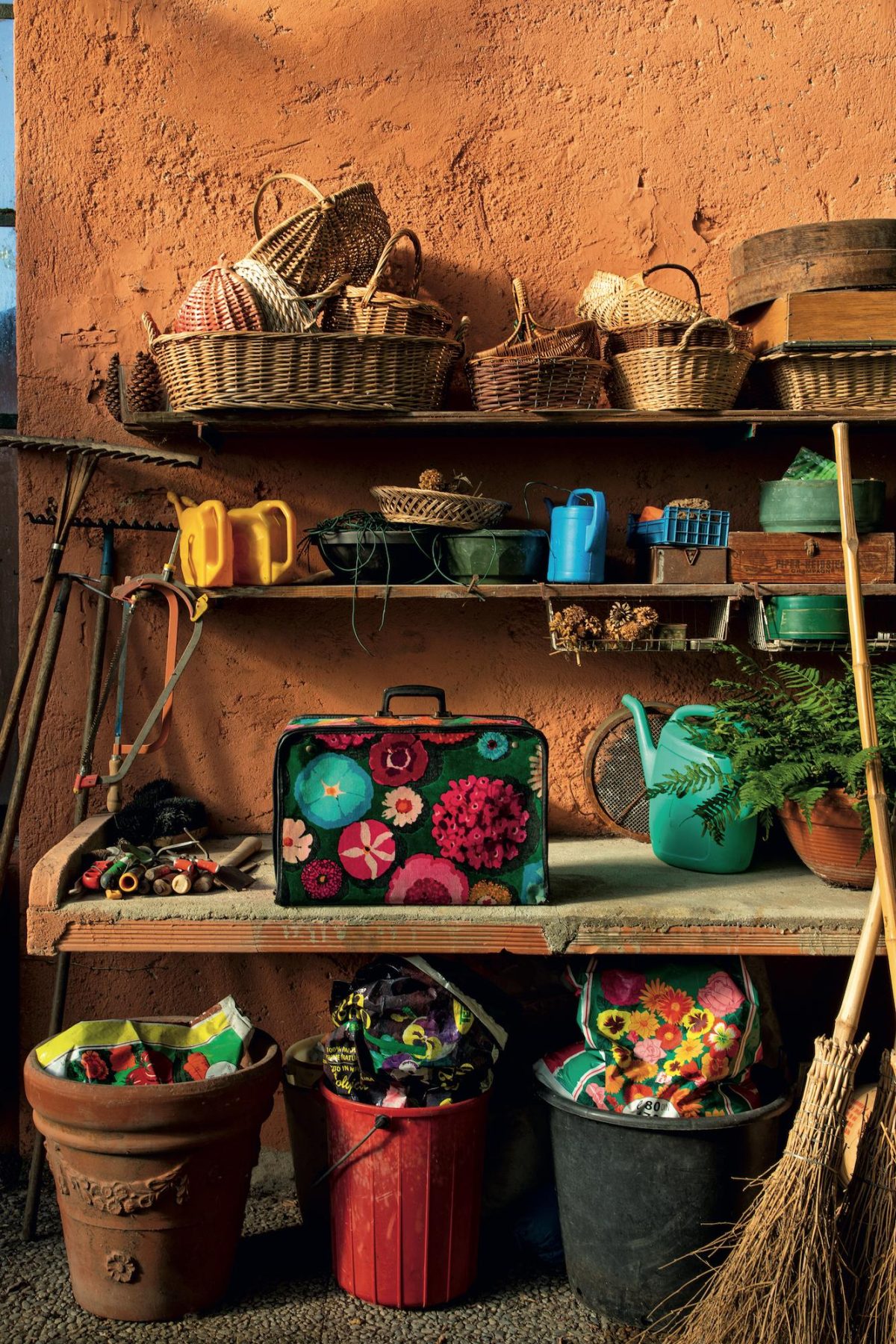 Galleria foto 'Ken Scott: in libreria la prima monografia dell’artista' - foto 6