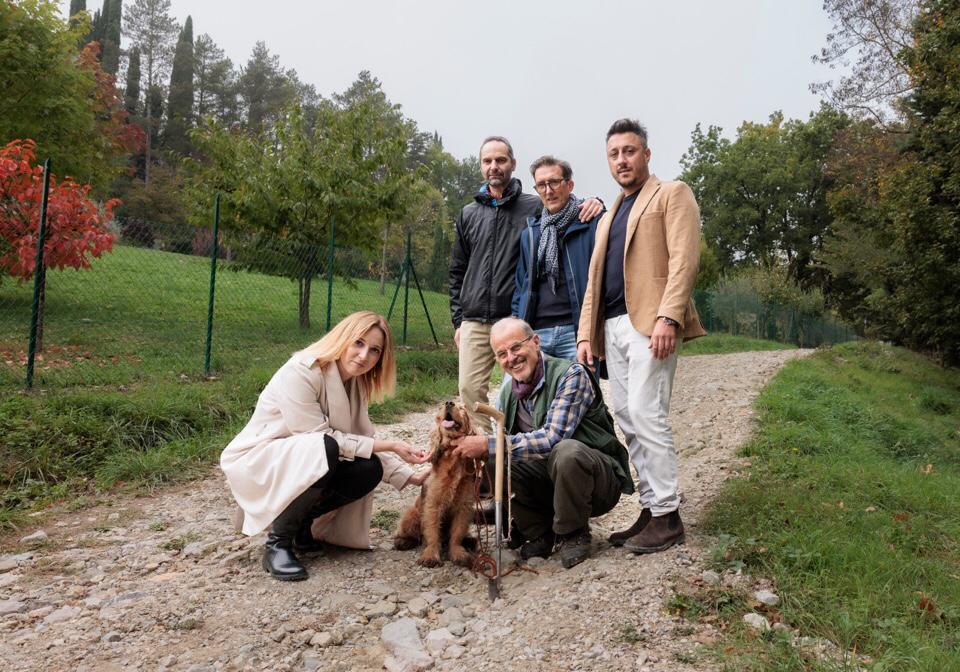 Leo, il cane cieco che trova i tartufi Leo, il cane cieco che trova i tartufi