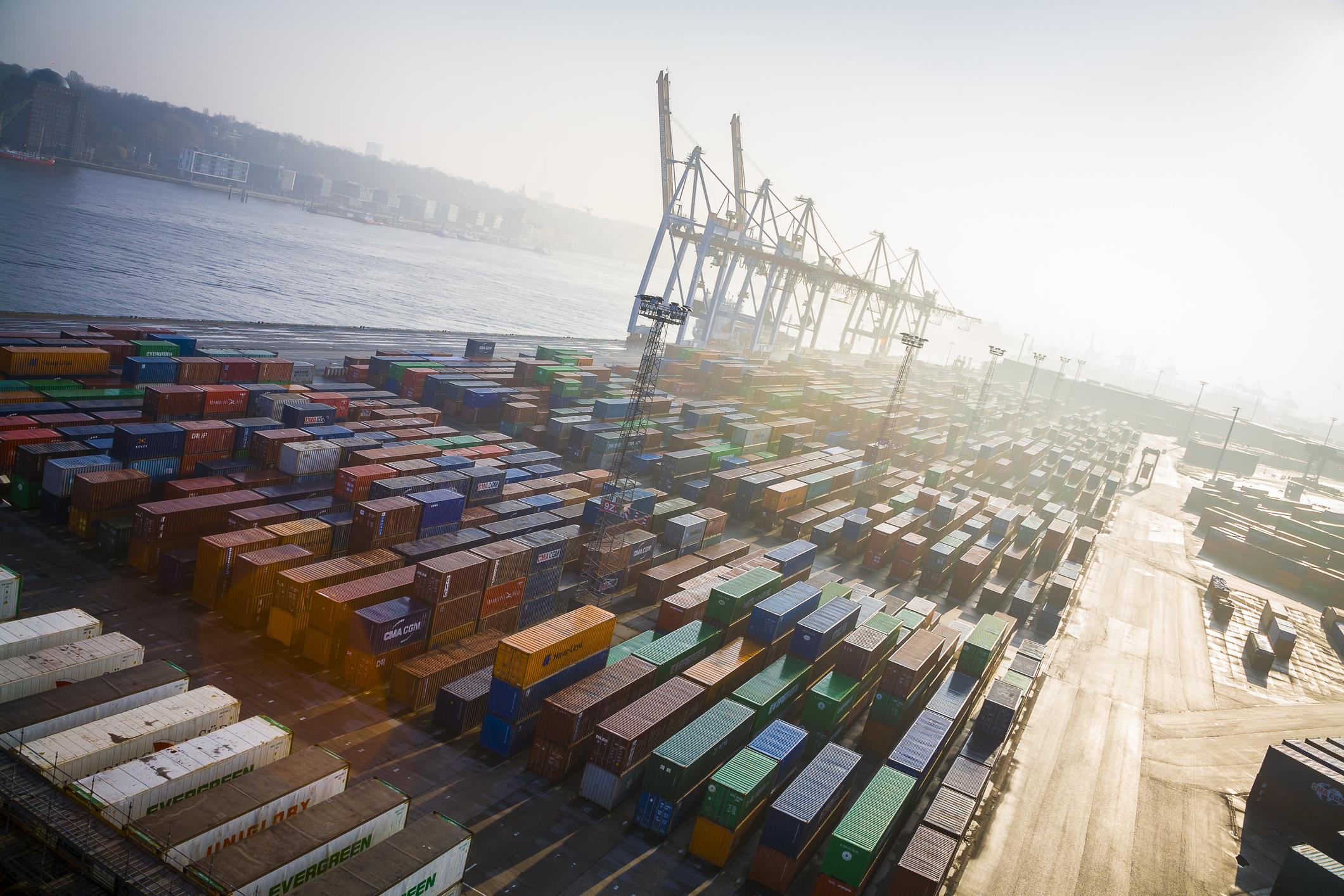 La Germania europeista si vende (il porto di Amburgo) alla Cina