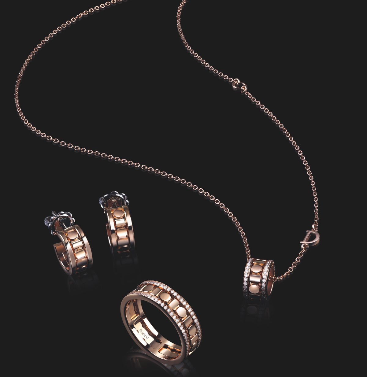 Galleria foto 'Punti luce e di stile, protagonisti i nuovi gioielli contemporanei o vintage' - foto 2