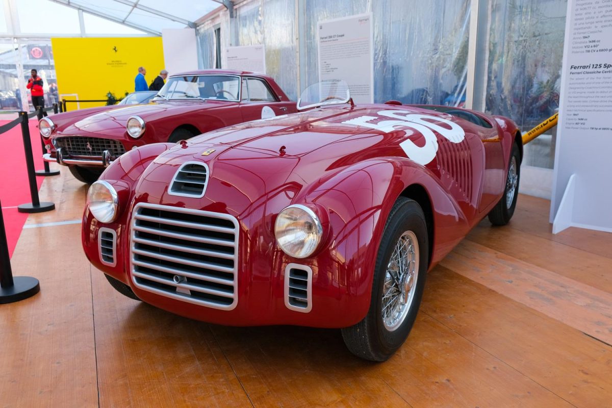 Galleria foto 'Auto e moto d’epoca, per gli italiani una passione sempre più grande' - foto 9