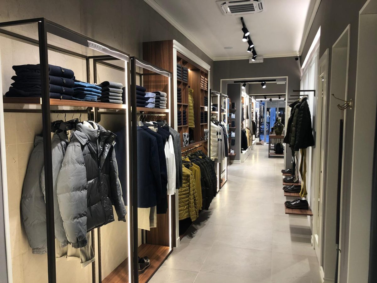 Galleria foto 'Le nuove boutique non mirano a essere un comune punto vendita' - foto 12