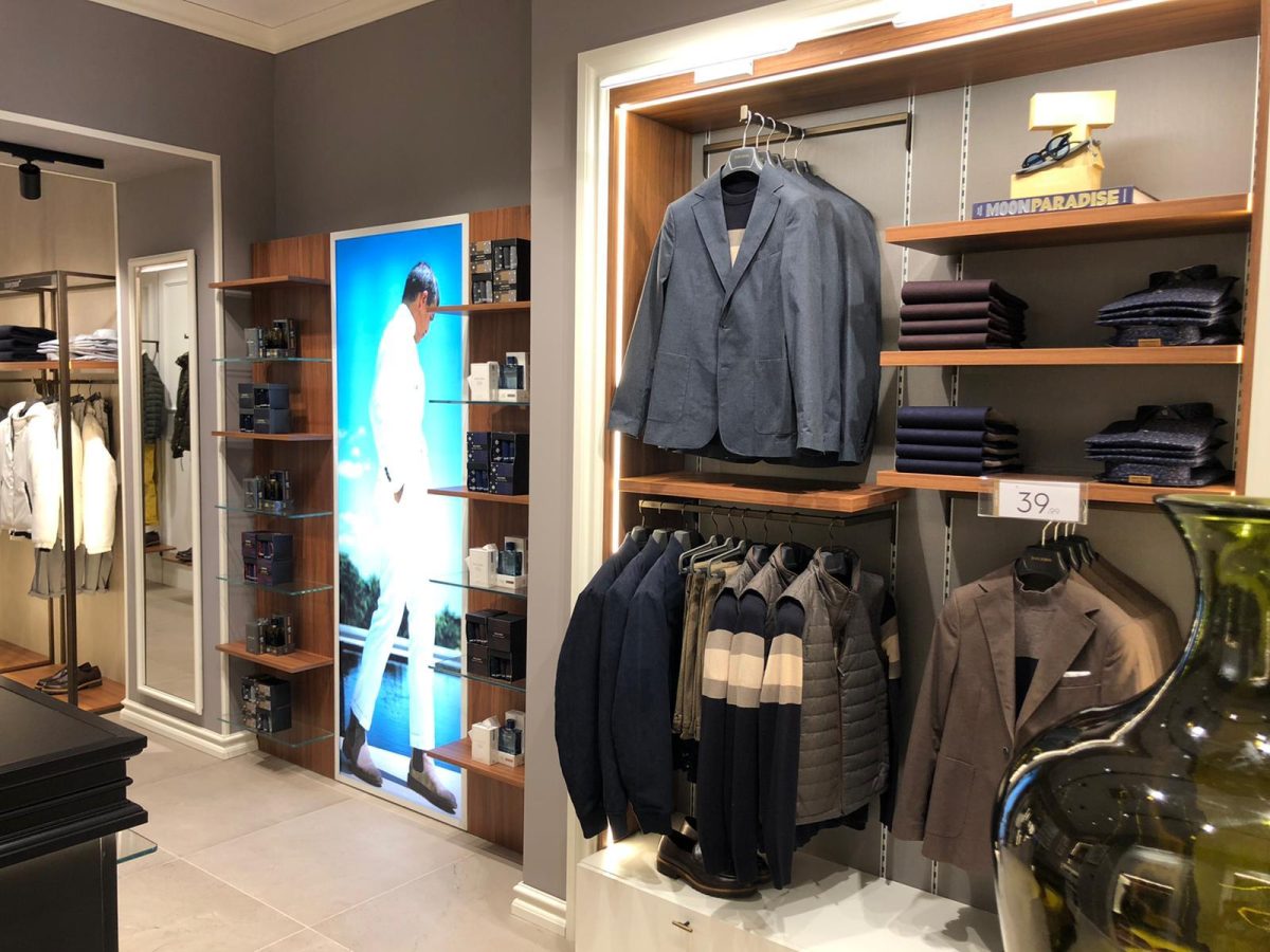 Galleria foto 'Le nuove boutique non mirano a essere un comune punto vendita' - foto 9