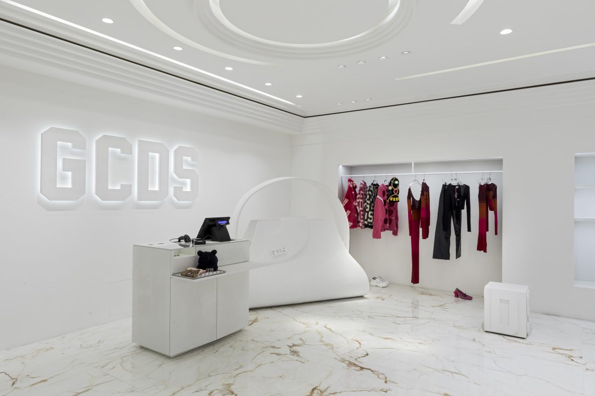 Galleria foto 'Le nuove boutique non mirano a essere un comune punto vendita' - foto 8