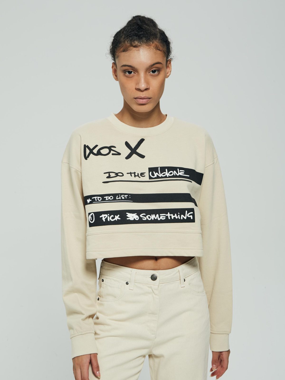 Galleria foto 'Ixos X-Stream: la capsule della new generation interpretata dai Ros' - foto 4