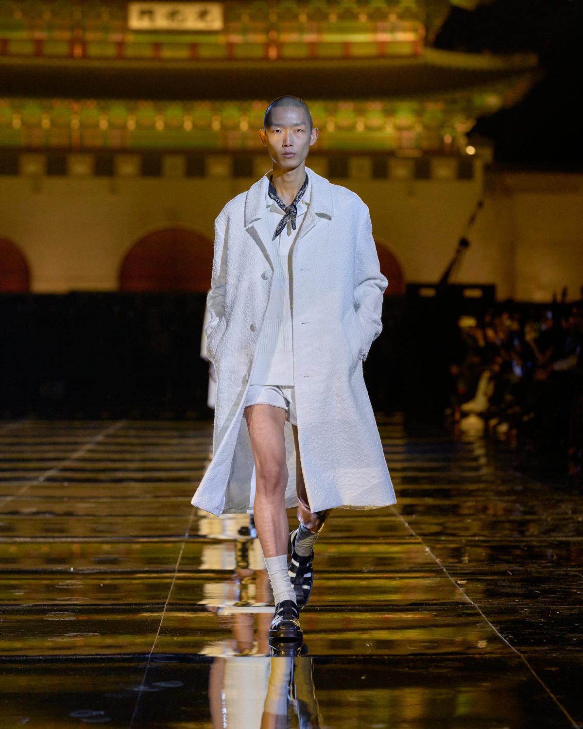 Galleria foto 'La moda non si ferma' - foto 16