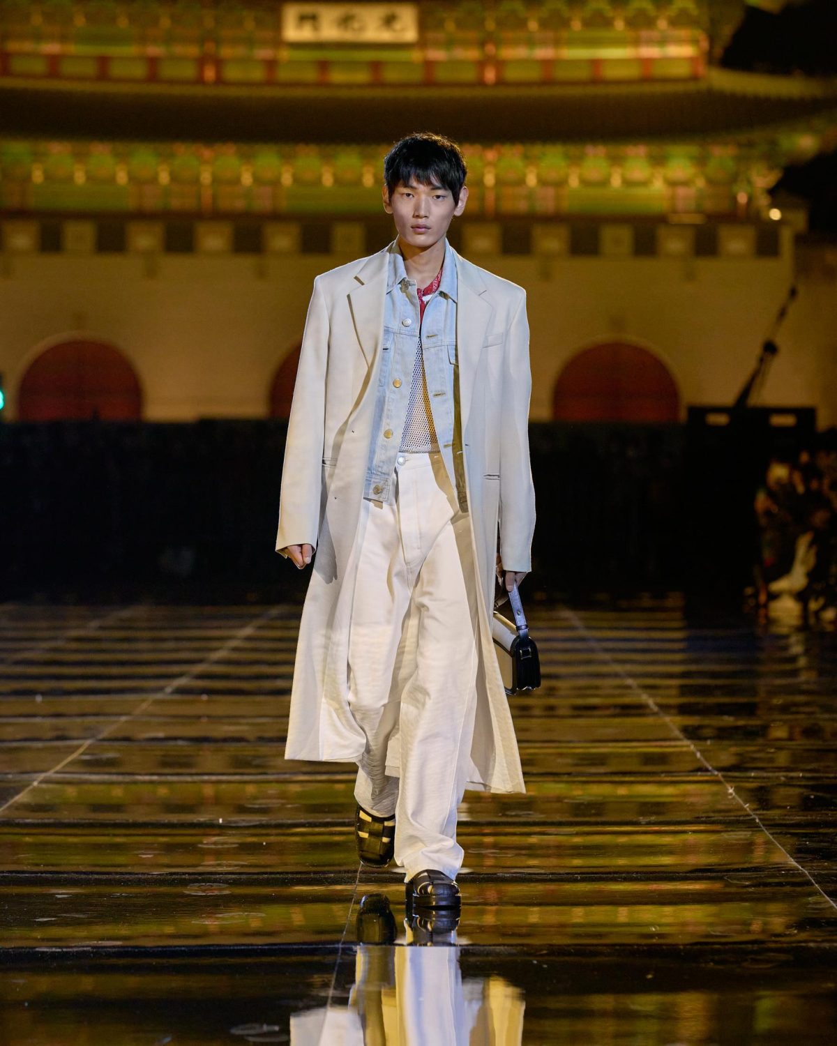 Galleria foto 'La moda non si ferma' - foto 15