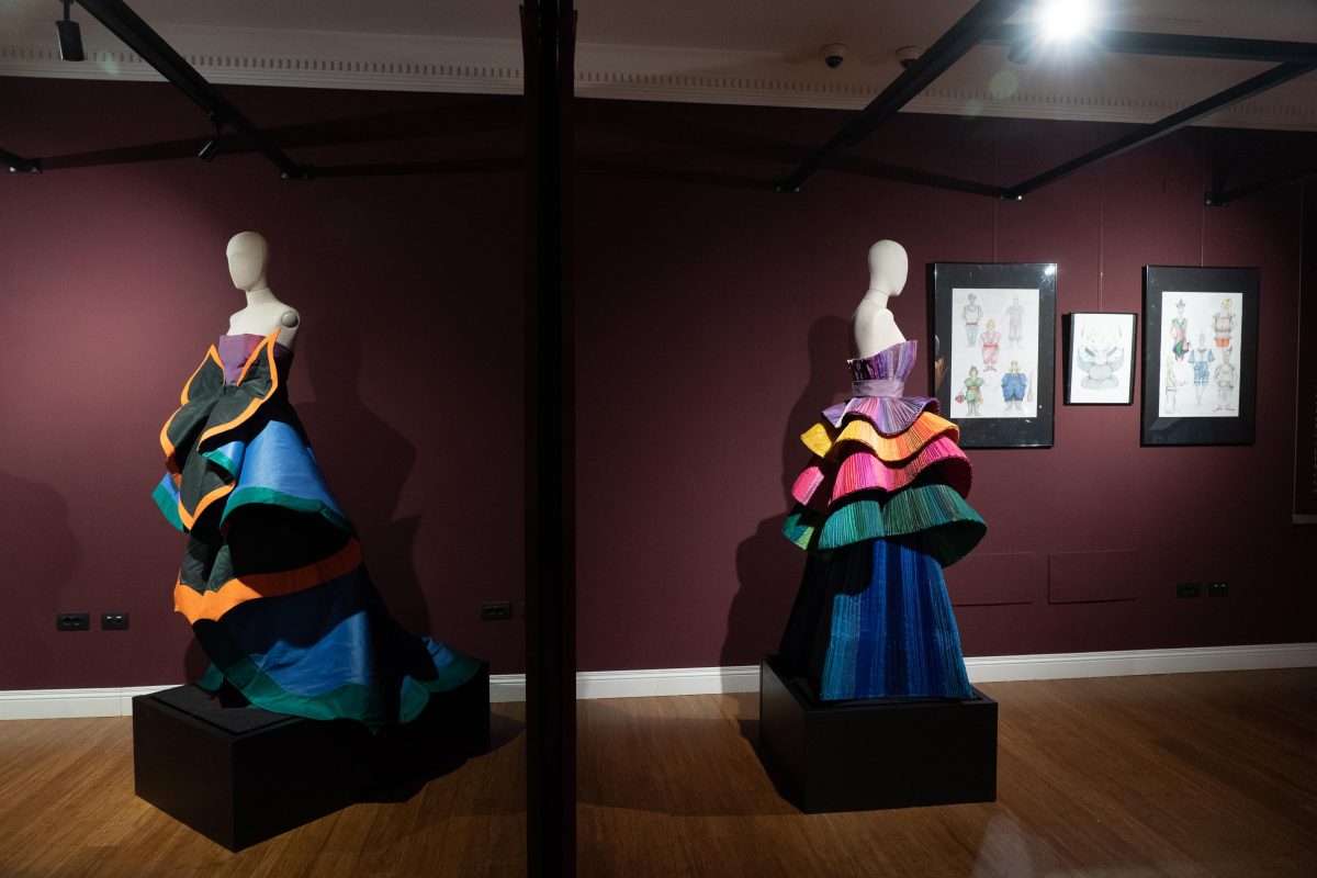 Galleria foto '«Seriche armature». Roberto Capucci in mostra al Labirinto della Masone' - foto 9