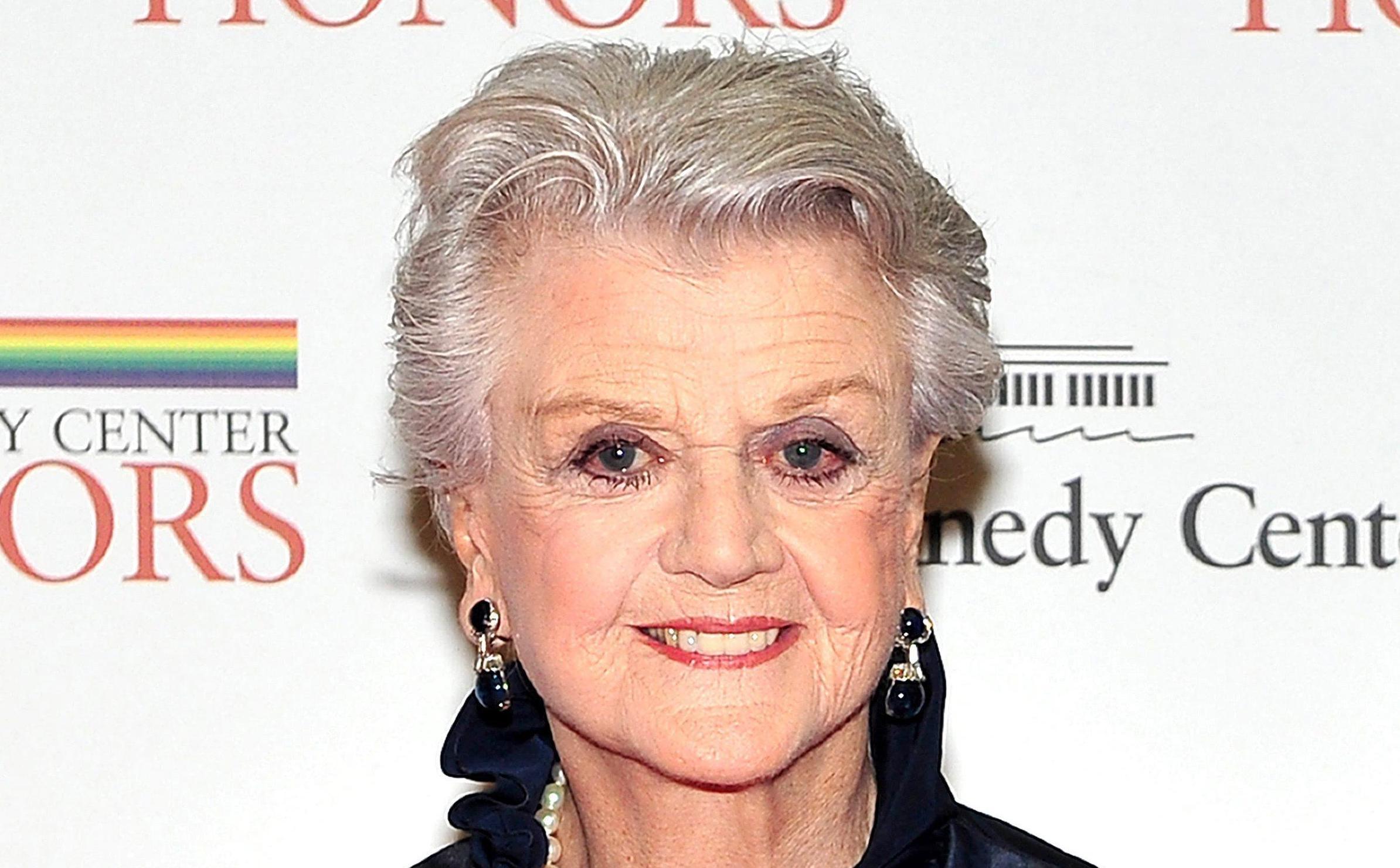 Angela Lansbury è morta: addio alla mitica “Signora in giallo”