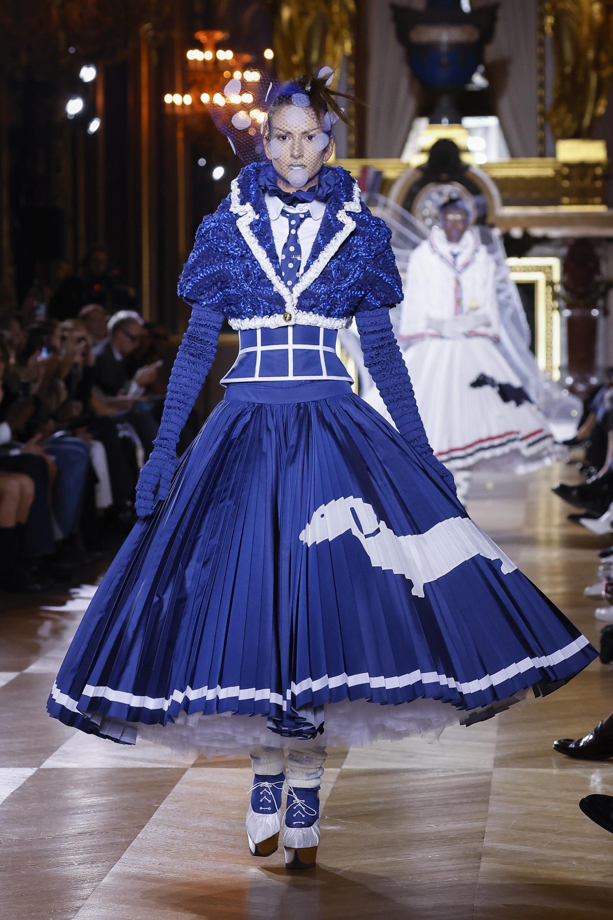 Galleria foto 'Il lusso urban chic degli stilisti parigini alla conquista della community digitale' - foto 67