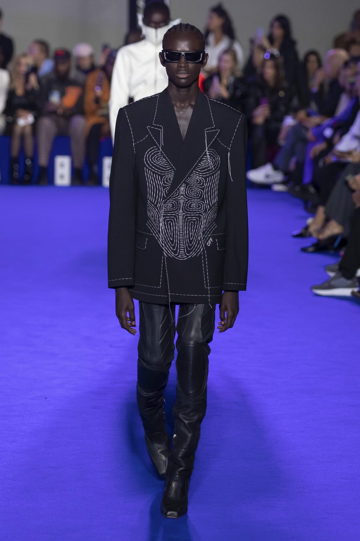 Galleria foto 'Il lusso urban chic degli stilisti parigini alla conquista della community digitale' - foto 72