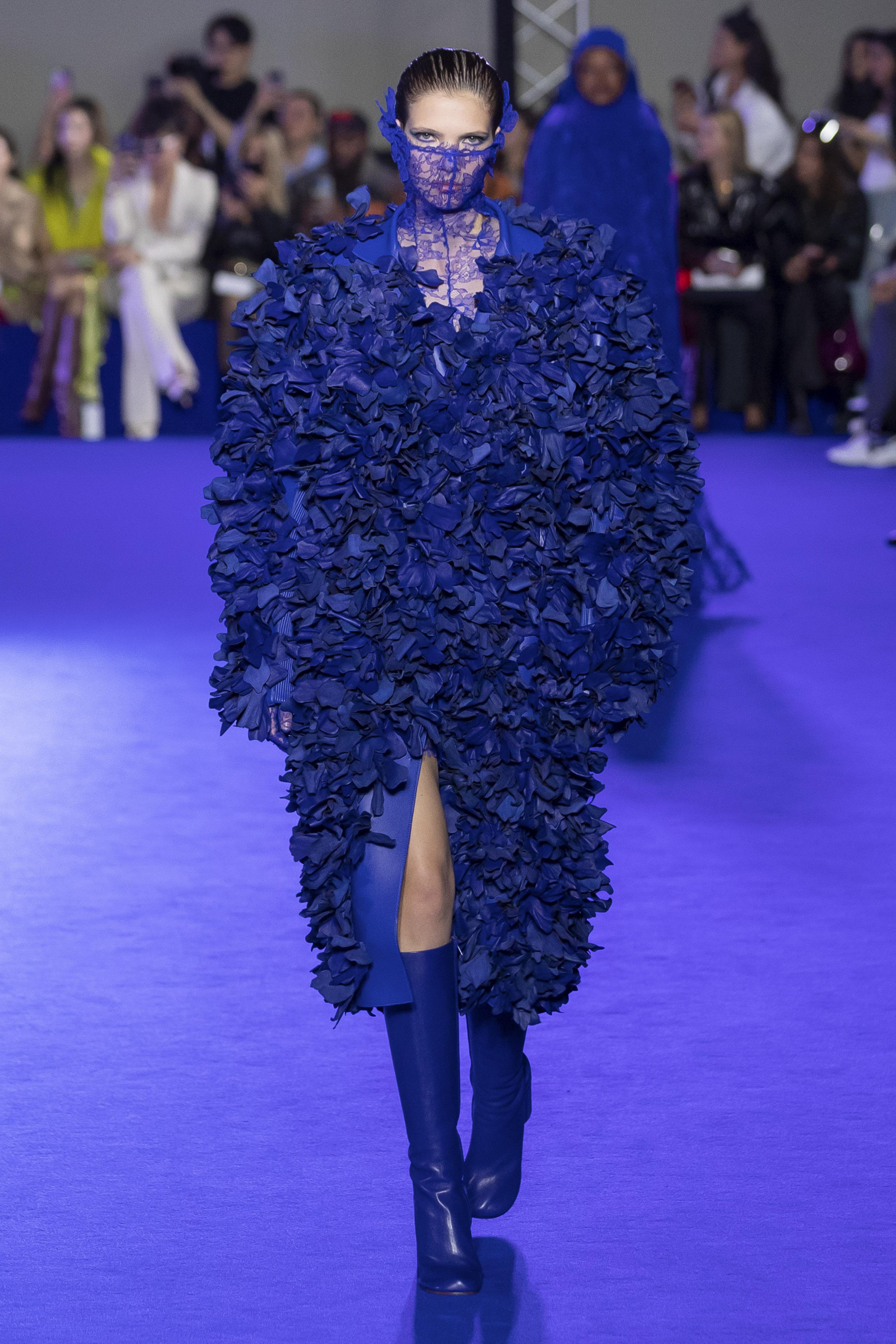 Il lusso urban chic degli stilisti parigini alla conquista della community digitale