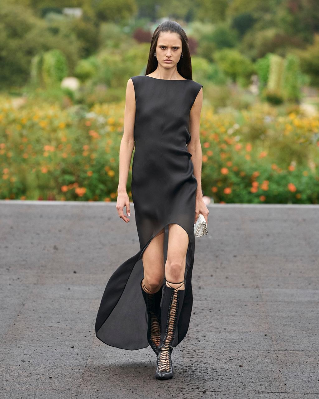 Il lusso urban chic degli stilisti parigini alla conquista della community digitale