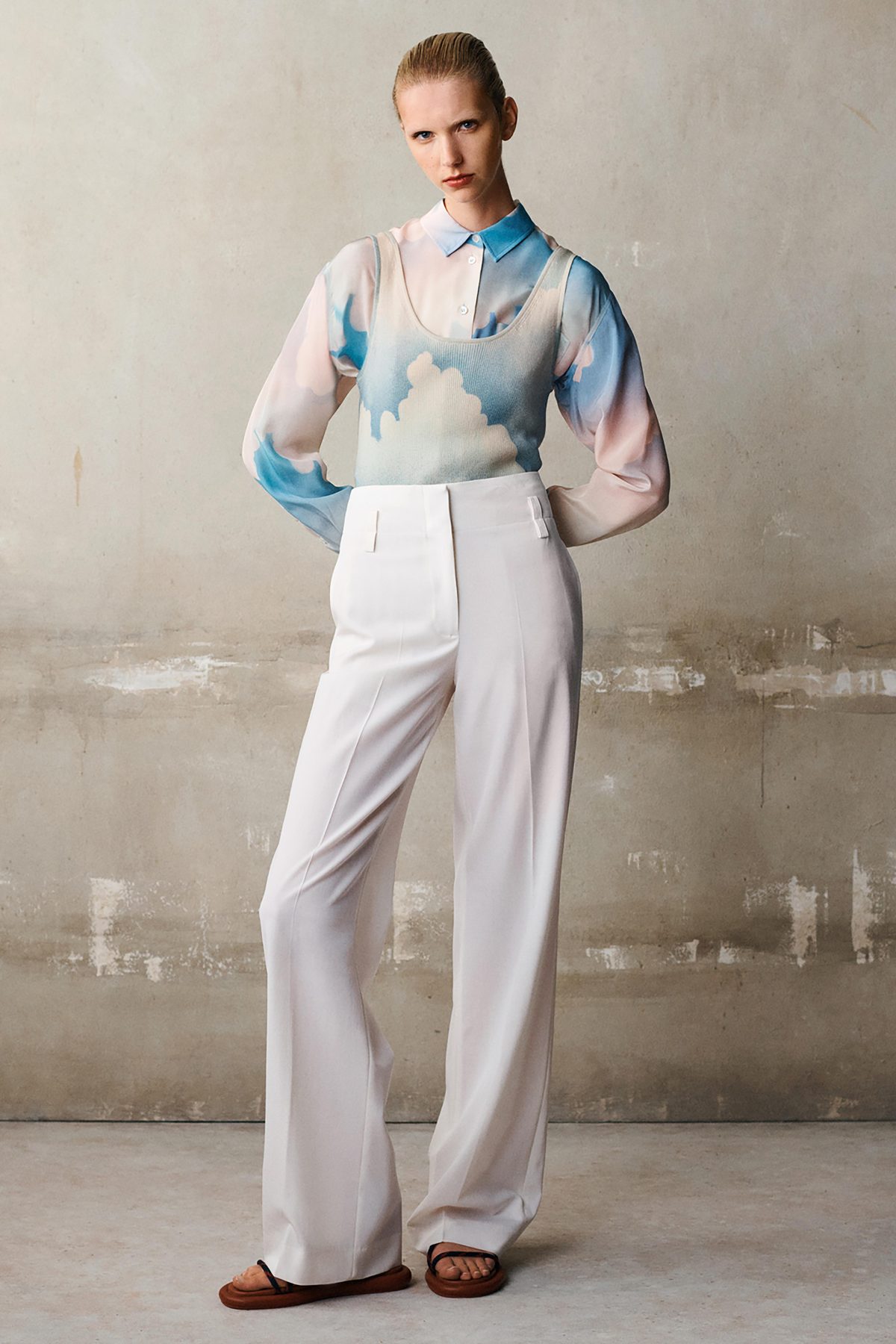 Galleria foto 'Il lusso urban chic degli stilisti parigini alla conquista della community digitale' - foto 34