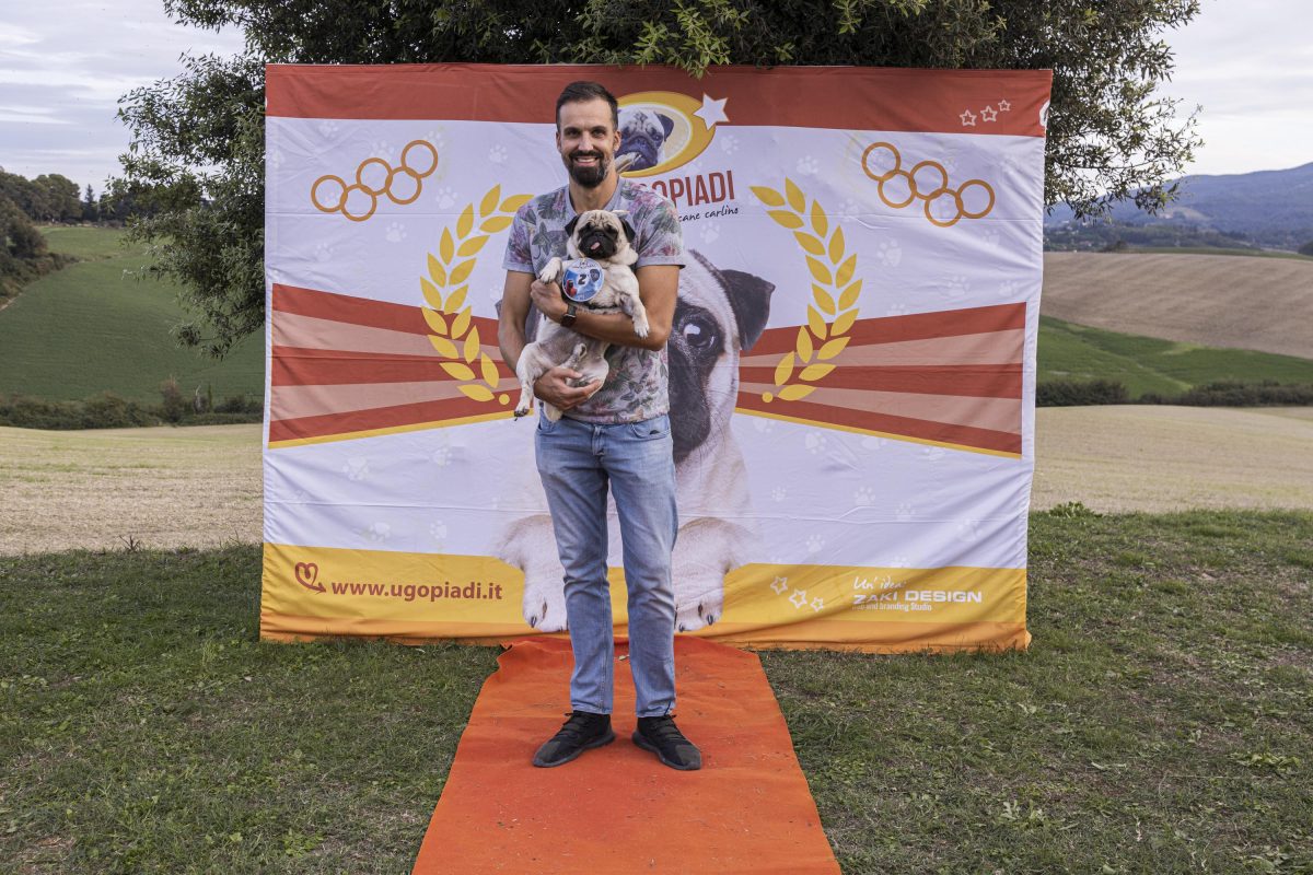 Galleria foto 'Tornano le Ugopiadi, il raduno di carlini più originale al mondo' - foto 9
