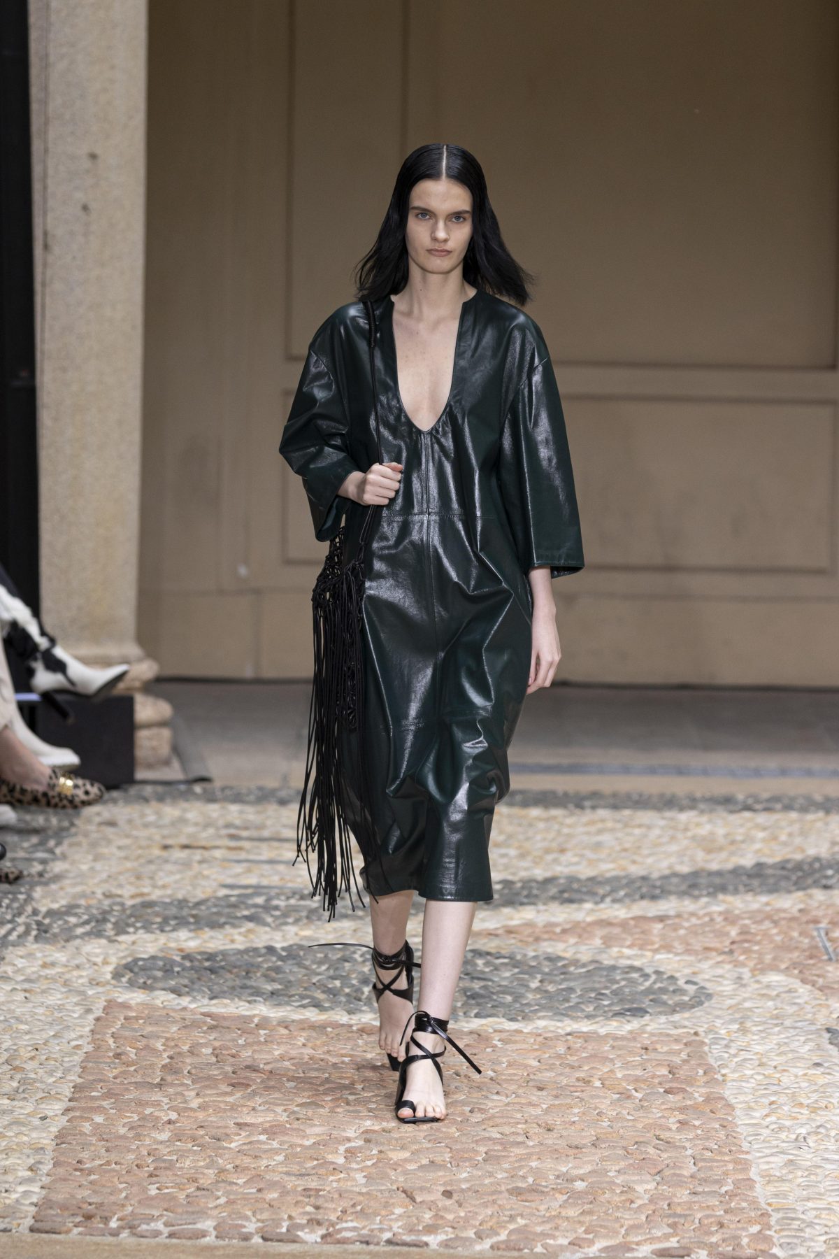 Galleria foto 'L’eleganza milanese si muove lungo un «fil d’or»' - foto 23