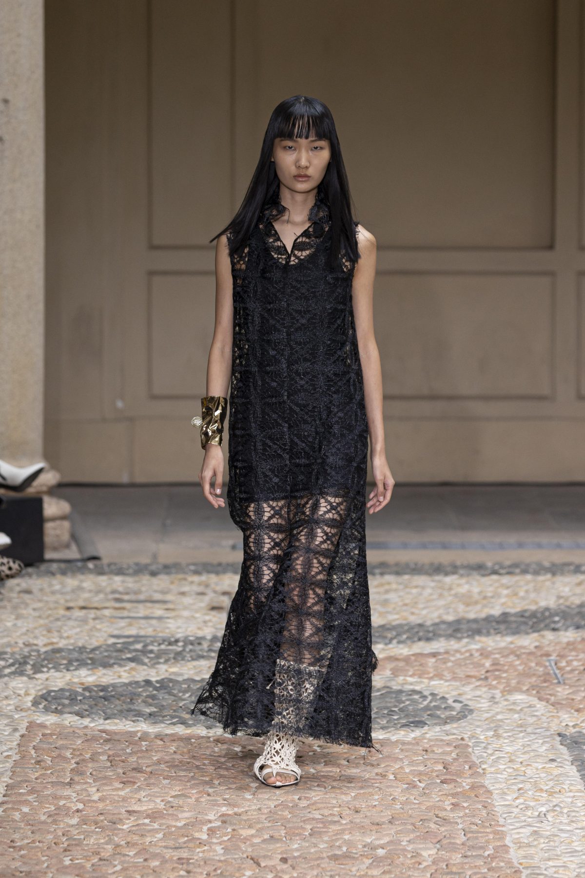 Galleria foto 'L’eleganza milanese si muove lungo un «fil d’or»' - foto 22