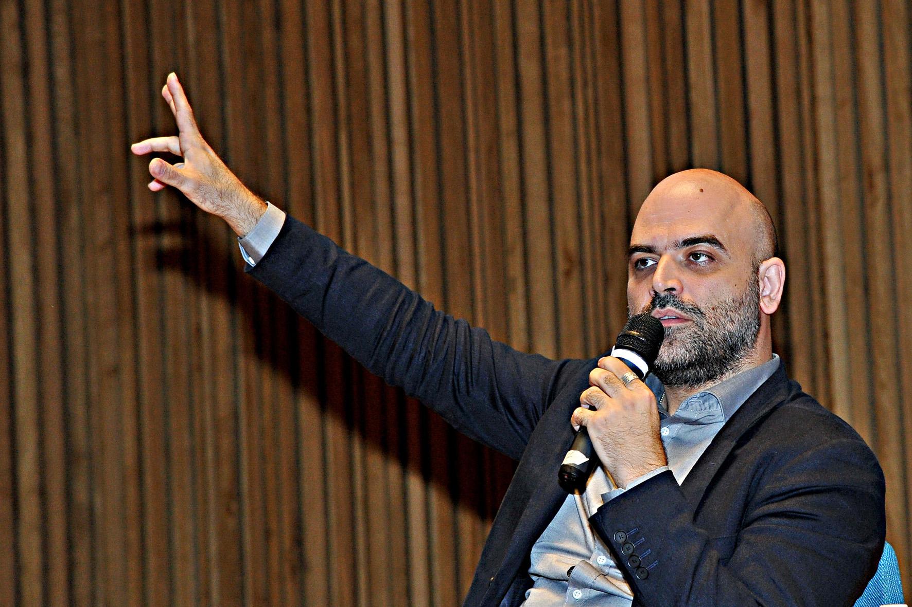 Una querela non fa regime Una querela non fa regime