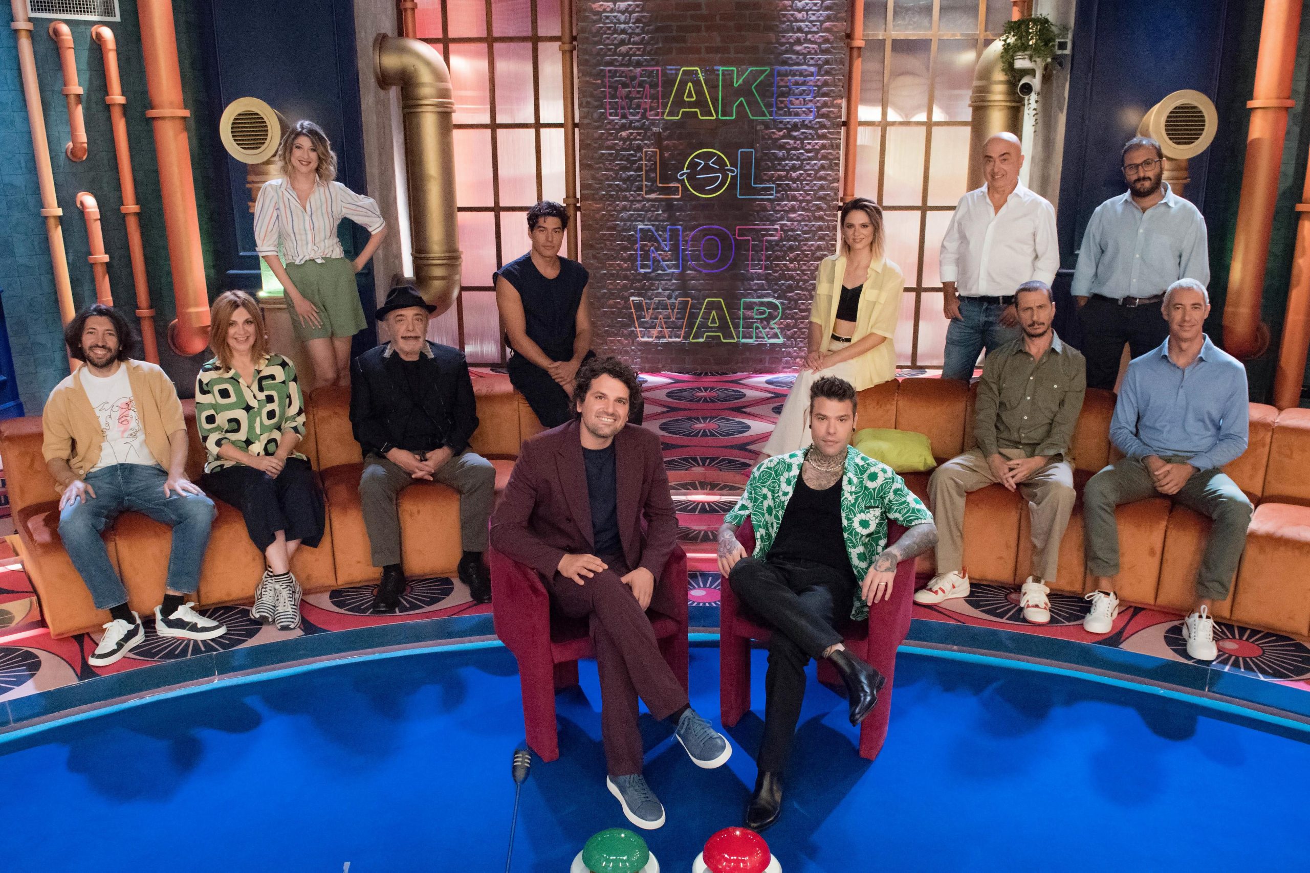 LoL 3-Chi ride è fuori: tutto sul cast della terza edizione e su LoL Xmas Special LoL 3-Chi ride è fuori: tutto sul cast della terza edizione e su LoL Xmas Special