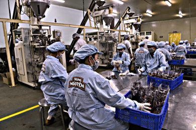 La strategia Cina + 1: le aziende straniere scelgono il Vietnam