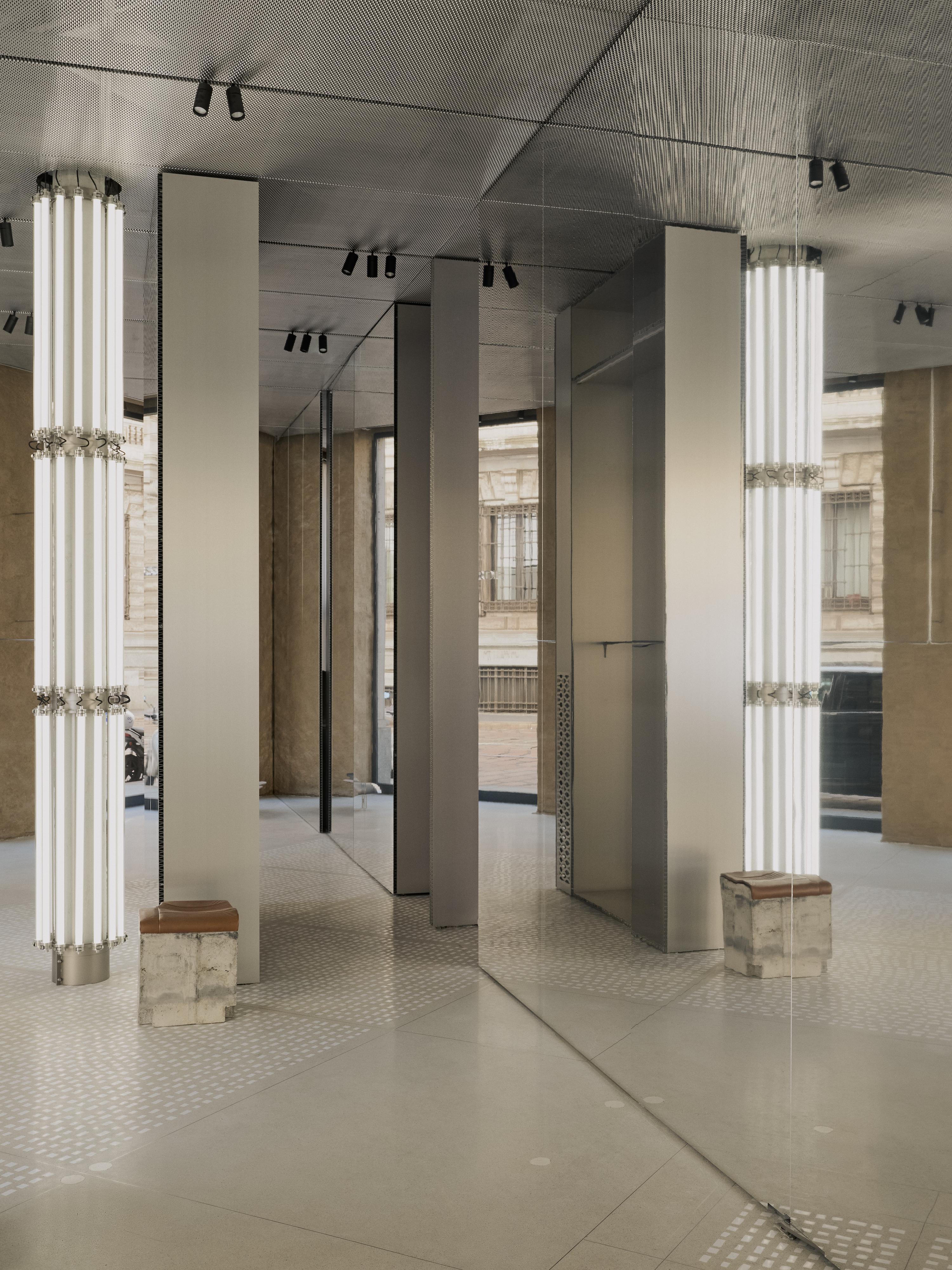 Riapre Palazzo Trussardi, il «lifestyle hub» nel cuore di Milano