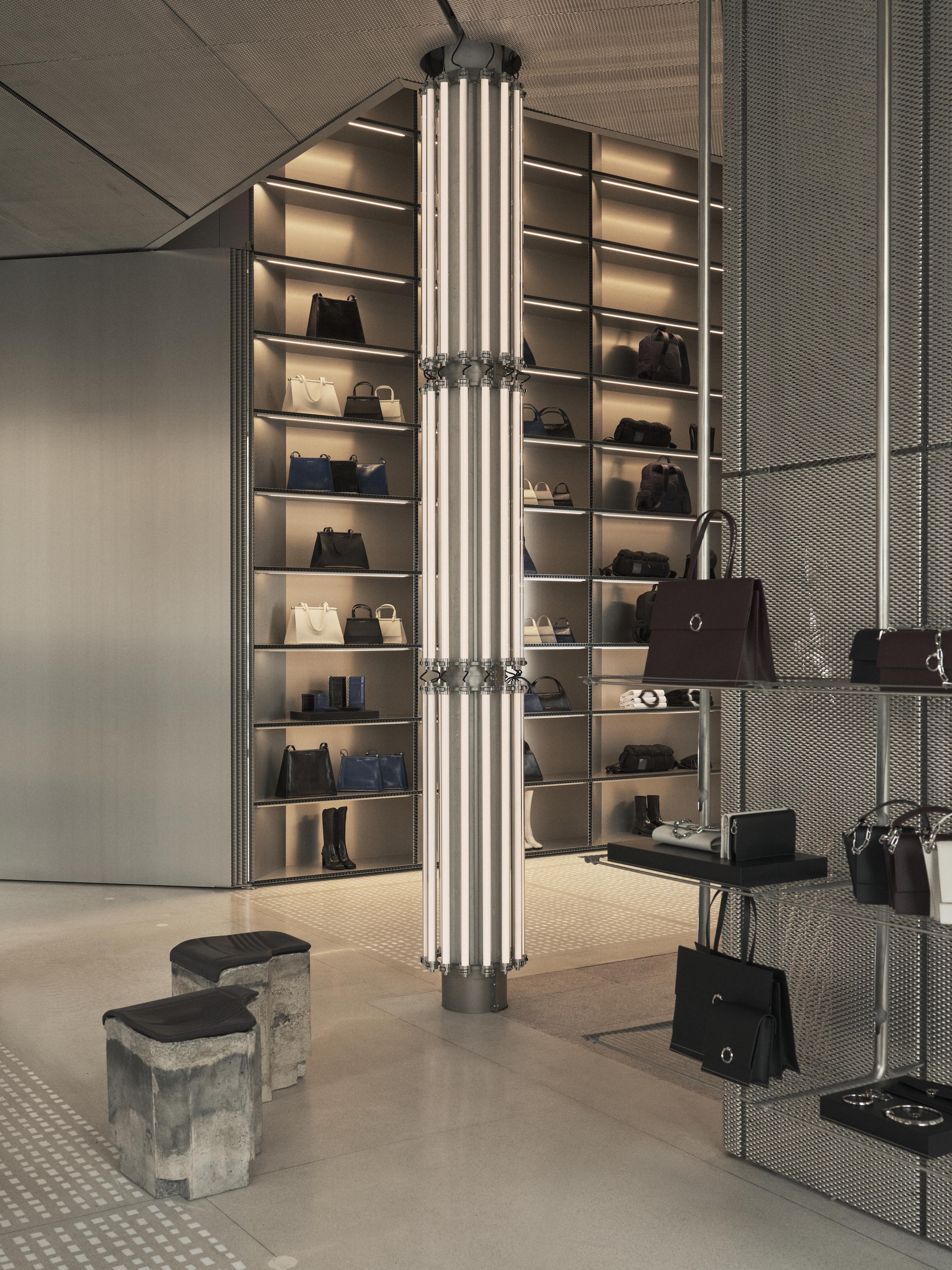 Riapre Palazzo Trussardi, il «lifestyle hub» nel cuore di Milano