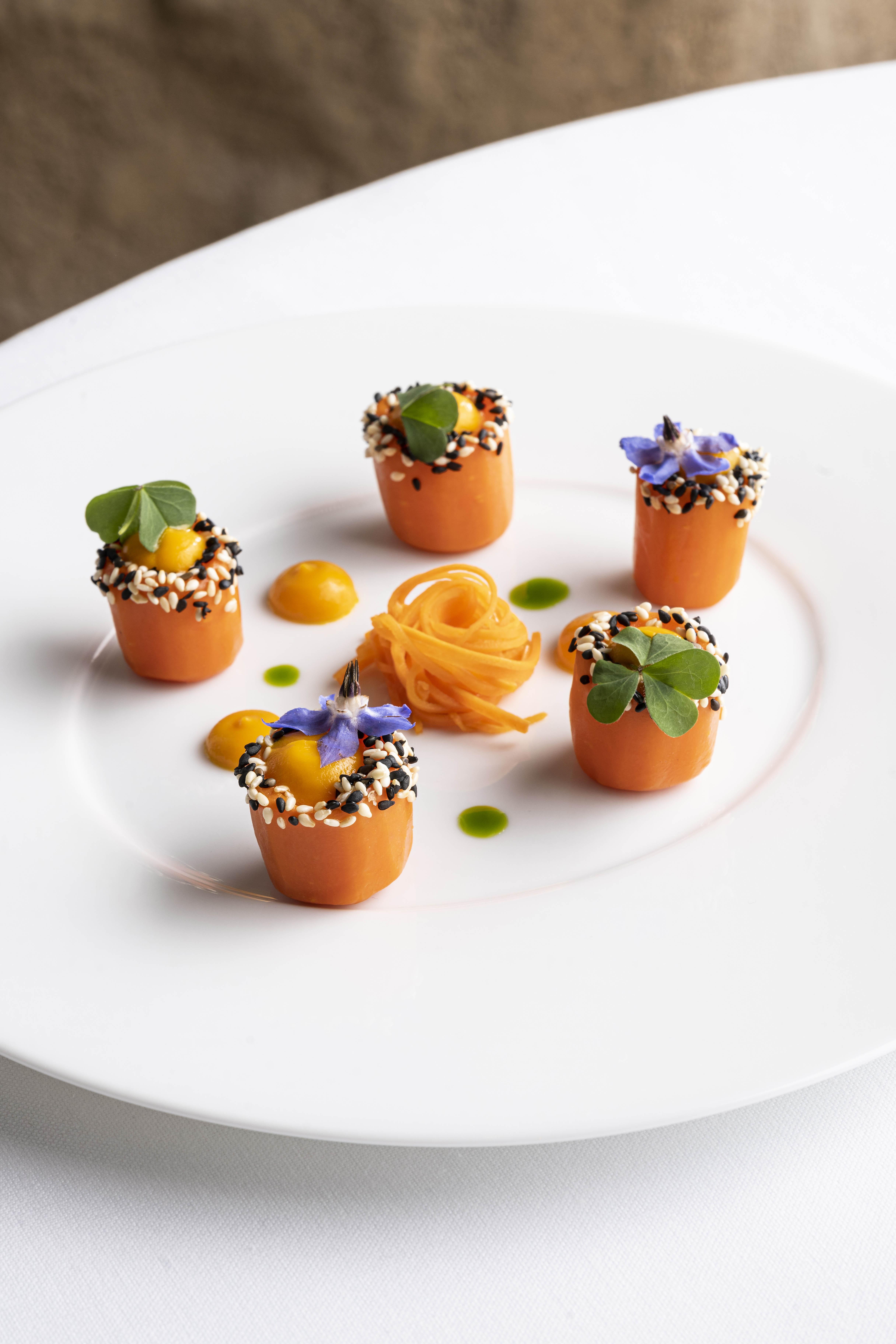 Riapre Palazzo Trussardi, il «lifestyle hub» nel cuore di Milano