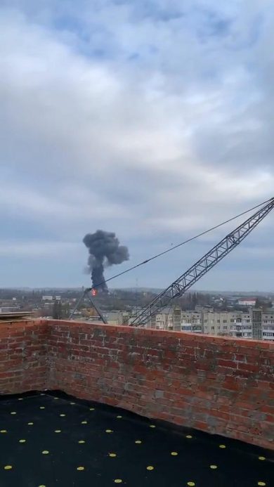 Missili russi colpiscono Kiev | video