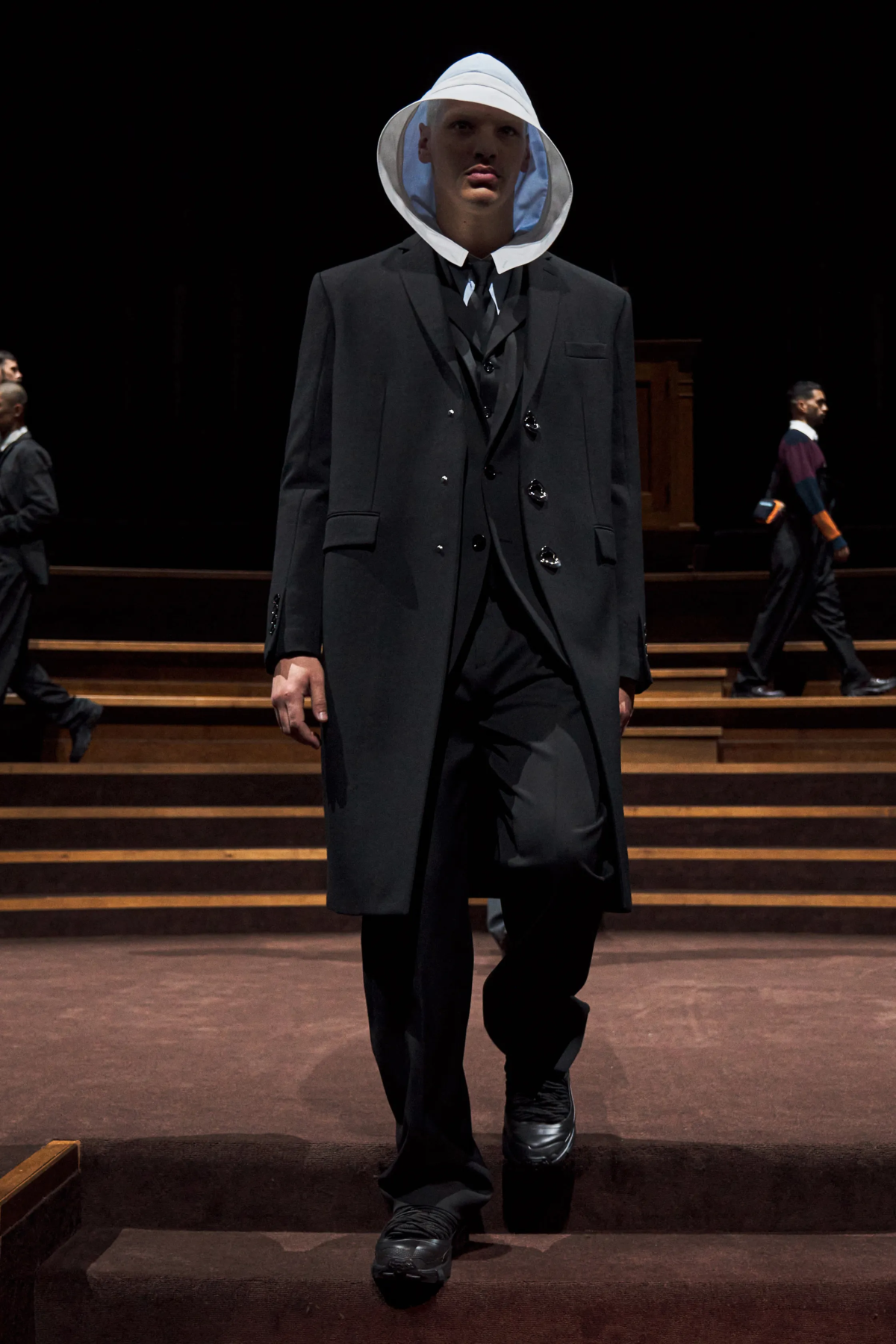 Galleria foto 'Il cappotto extra long è tendenza' - foto 11