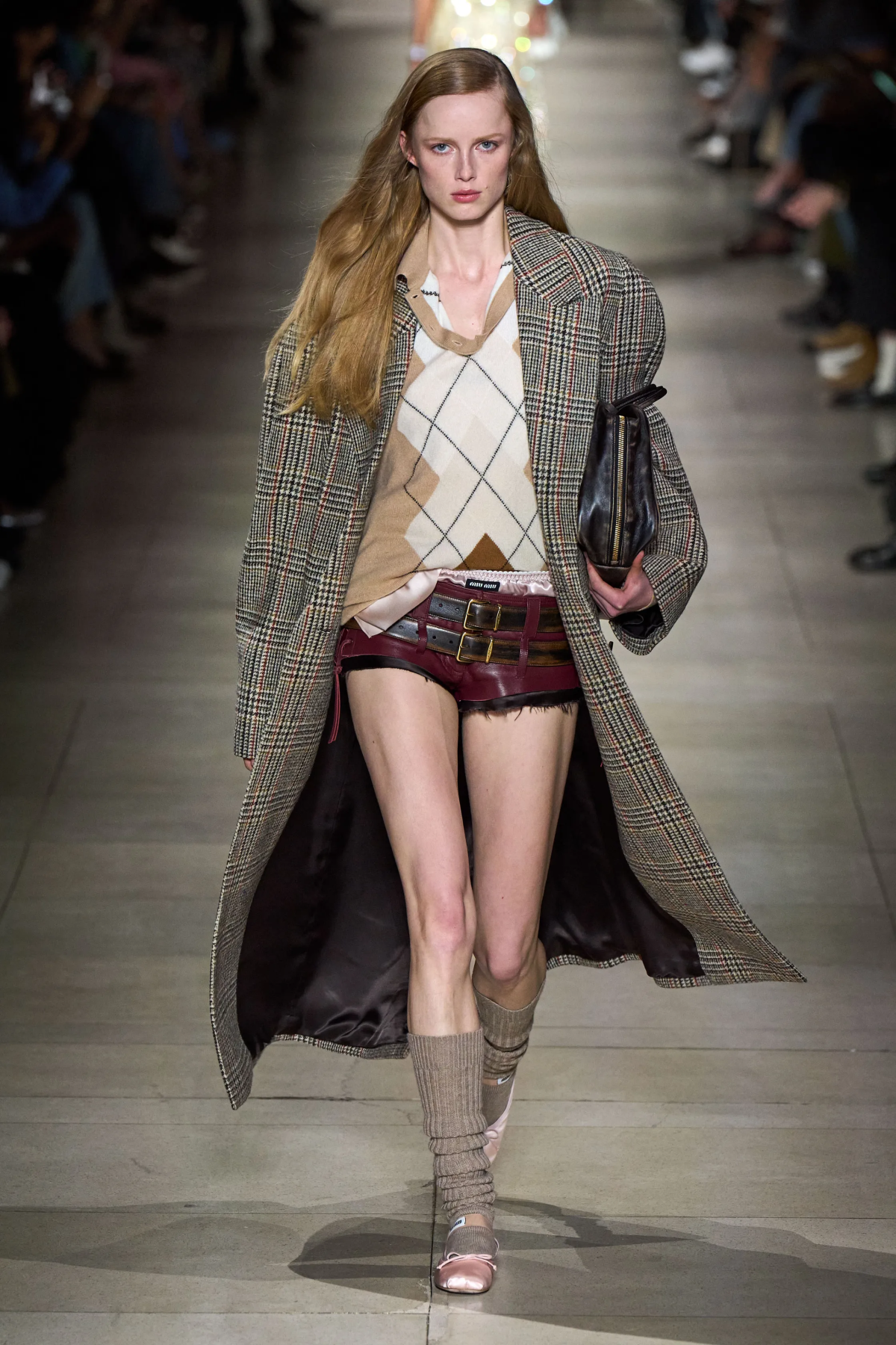 Galleria foto 'Il cappotto extra long è tendenza' - foto 10