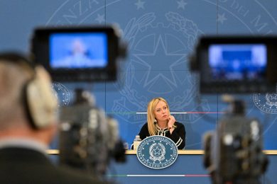 «La reazione francese è incomprensibile. L’Italia non può essere l’unico porto di sbarco dell’Europa»