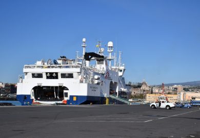 Sui migranti l’Europa dà solo ordini e nessun aiuto all’Italia