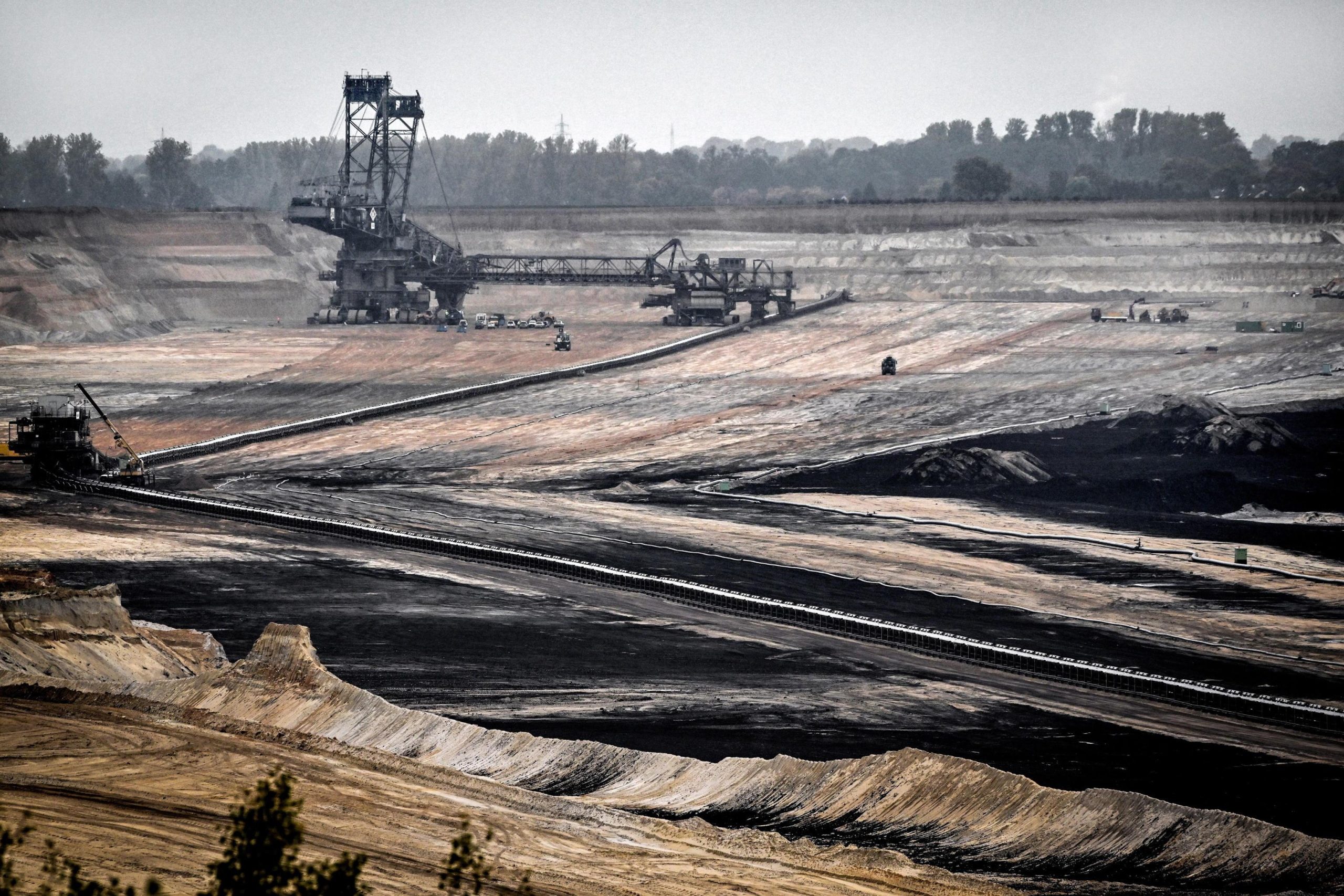 Auto elettrica: le case si preparino «a scavare»