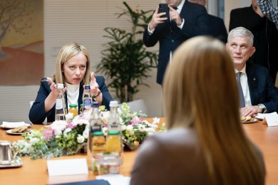 La dura lotta di Giorgia Meloni contro il lassismo dell’Europa sui migranti